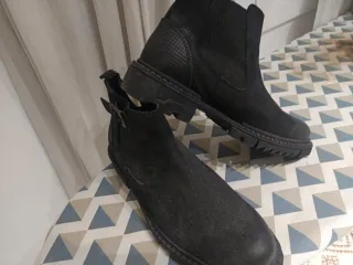 Botas hombre talla 42