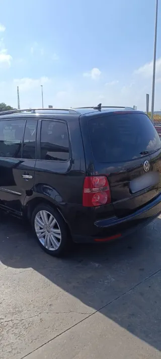 Volkswagen Touran 24/10/ 2007 diwana 2022