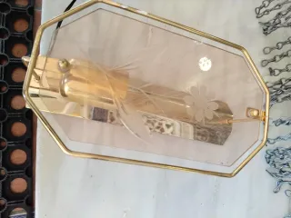 Aplique de pared dorado y cristal