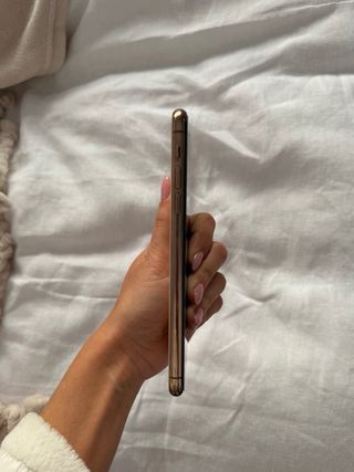 iPhone 11 Pro Max 64GB Dorado