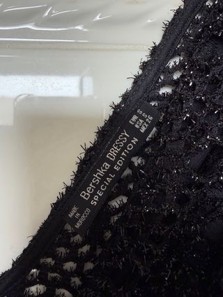 Vestido negro fin de año