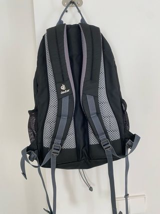 Mochila Deuter Negra
