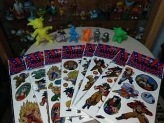 Lote vintage muñeco y stickers Bola de dragon ball