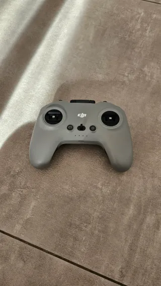 DJI FPV RC 2