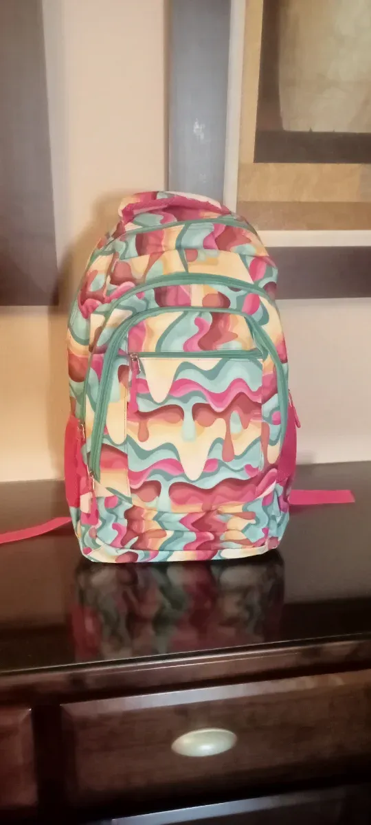 Mochila con estampado divertido