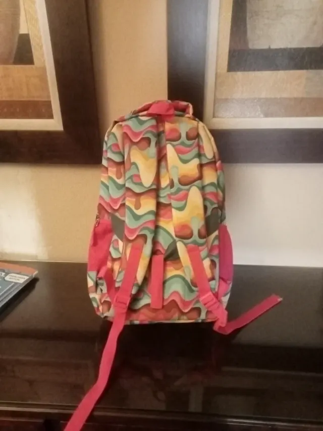 Mochila con estampado divertido