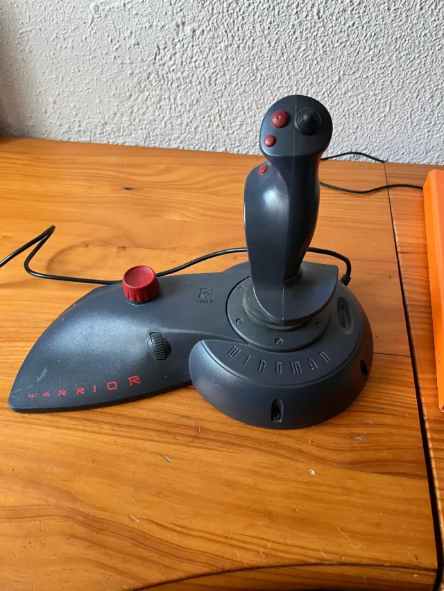 Mando Logitech Wingman Warrior