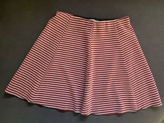 Conjunto Ropa Mujer: Blusa Blanca y Faldas