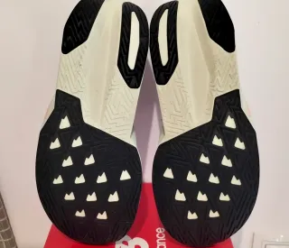 Zapatillas New Balance rebel v5 Solo 2 usos.