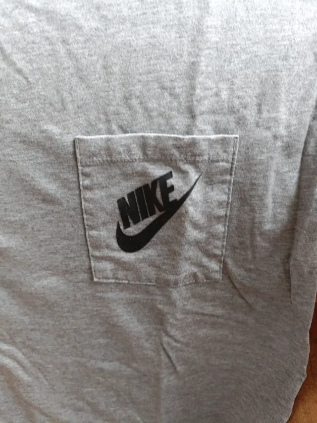 Camiseta Nike Gris Talla M