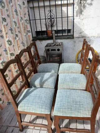 6 Sillas de Comedor Madera Tapizadas