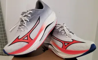 Zapatilla mizuno flash 3. Solo 2 usos.