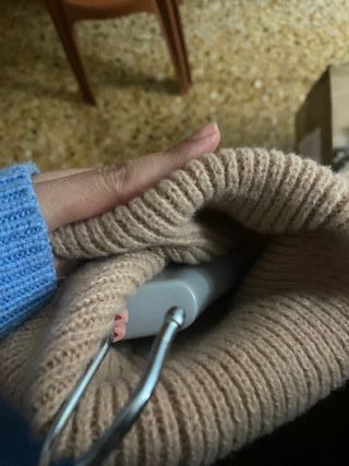 Jersey cuello alto beige talla S