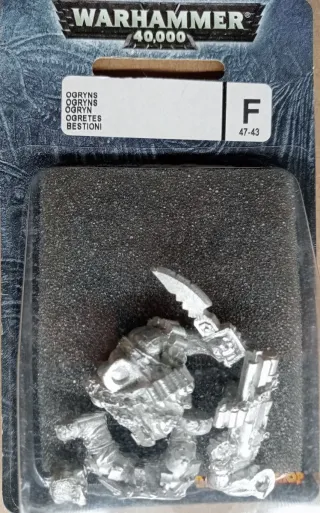 Warhammer 40,000 Ogretes Figura Metal