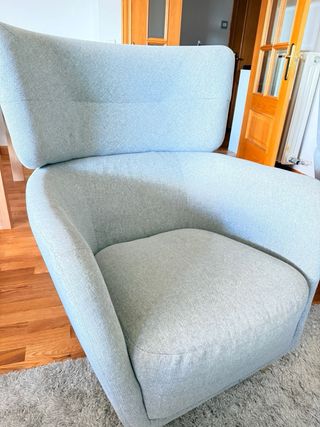 Set 2 sillones y 2 reposapiés tela