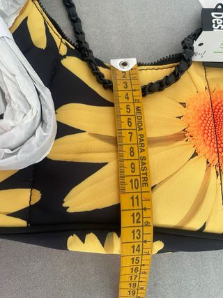 Bolso Desigual Flores Amarillo Negro