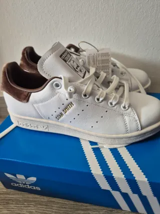 Zapatillas Adidas Stan Smith.