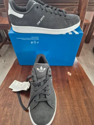 Zapatillas Adidas Stan Smith.