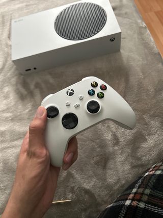 Xbox Series S Blanca y Negra