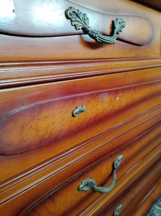 CÓMODA ANTIGUA DE MADERA Y MÁRMOL