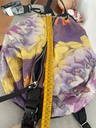 Mochila estampado floral