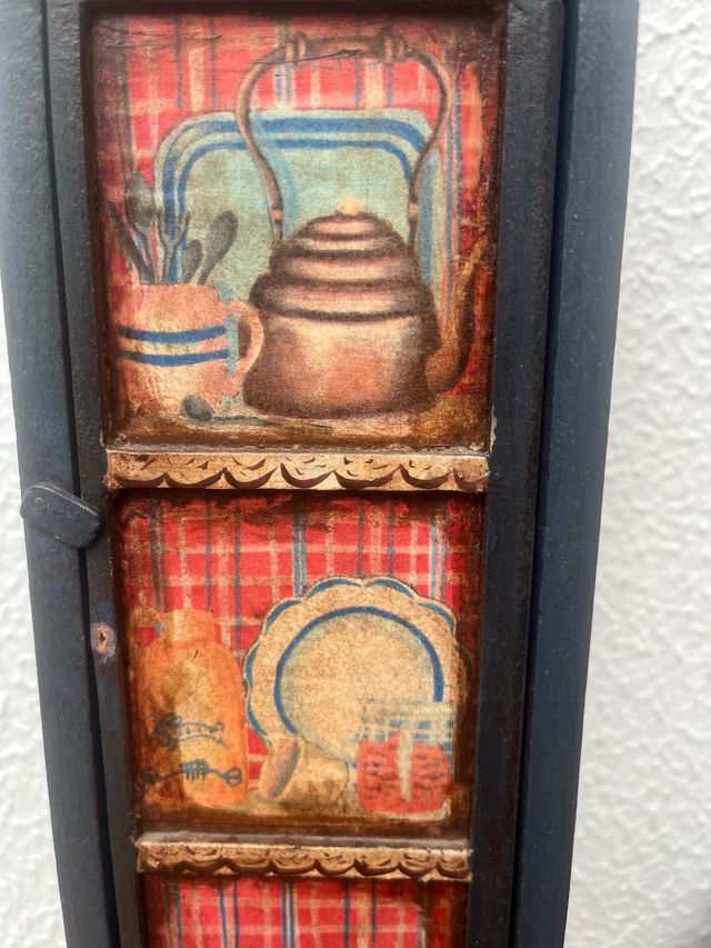 Mueblecito decorativo pintado a mano