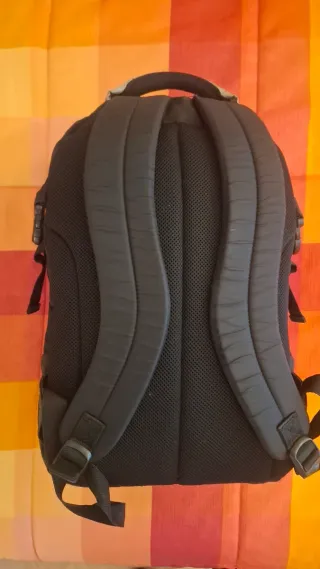 Mochila Samsonite Negra y Gris