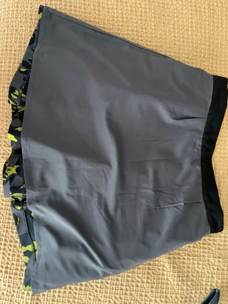 Falda Banana Republic gris y amarilla