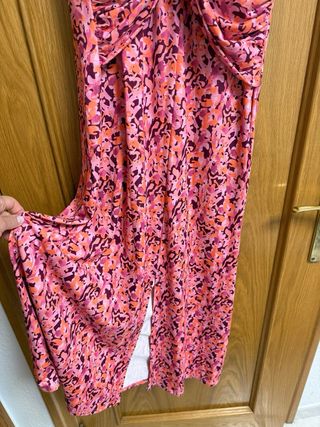 Vestido fiesta verano rosa estampado