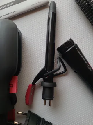 Plancha y rizador  de pelo Rowenta negra