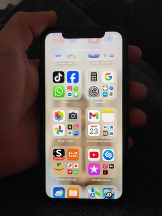 iPhone XR 64GB Nero - Batteria 77%