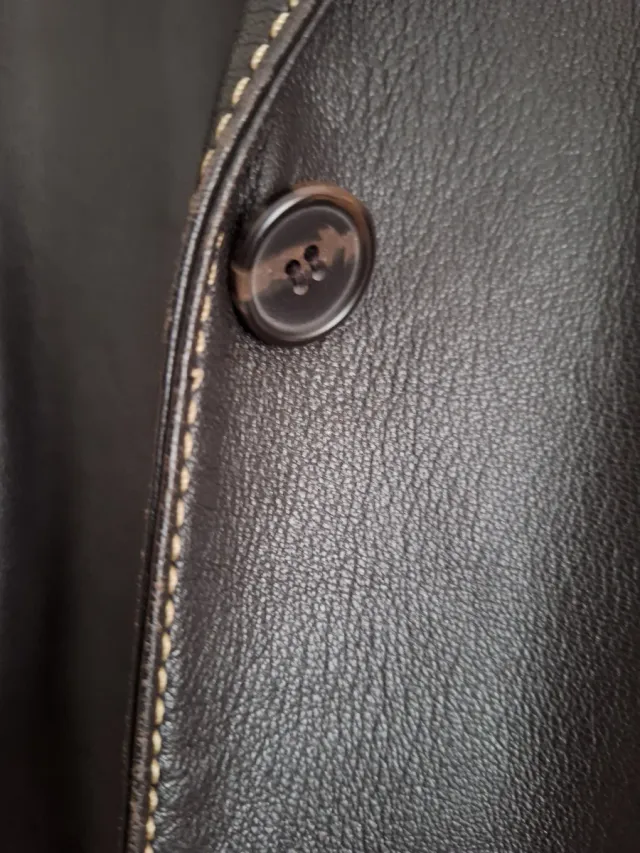 Chaqueta de piel  marrón Talla 42