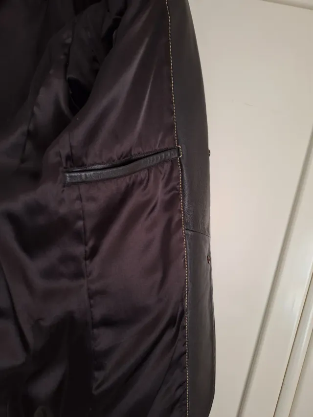 Chaqueta de piel  marrón Talla 42