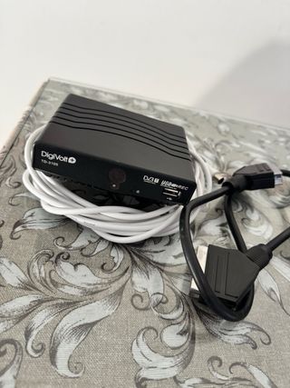 Televisor Philips Negro Con dispositivo TDT