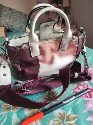 Bolso Parfois beige y burdeos