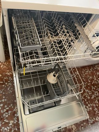 Lavavajillas BOSCH Exxcel (no calienta)