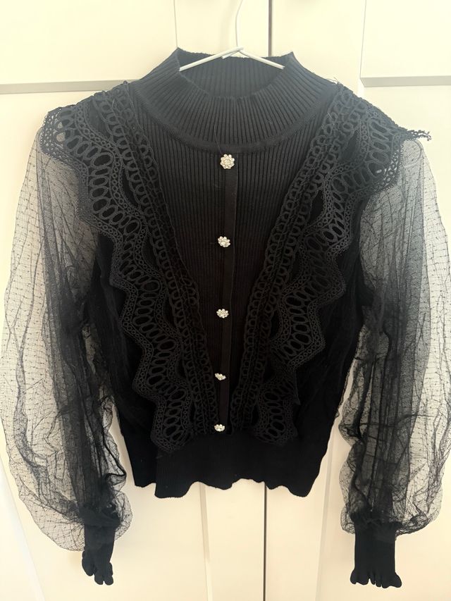 Blusa negra romántica tul XS