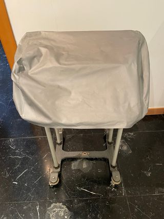 Máquina de escribir Olivetti en perfecto estado