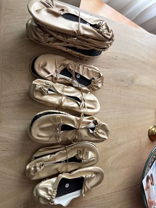 Manoletinas doradas para eventos