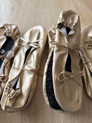 Manoletinas doradas para eventos