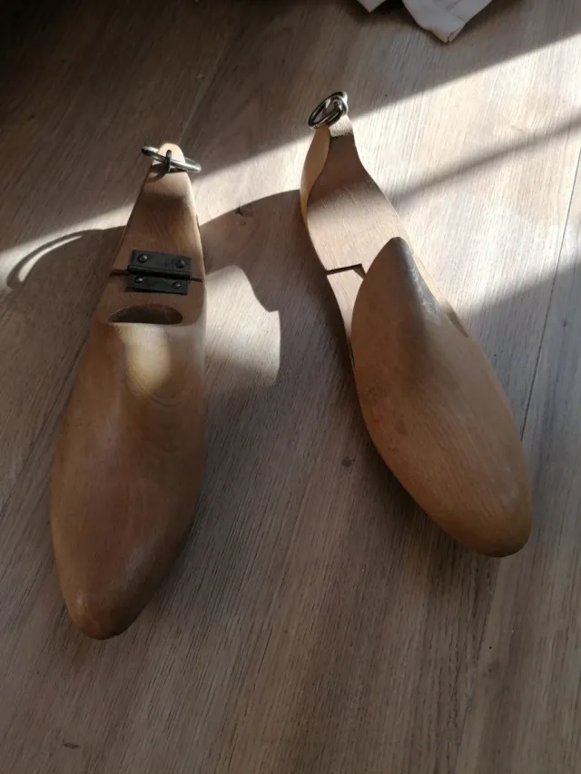 Hormas de madera para zapatos