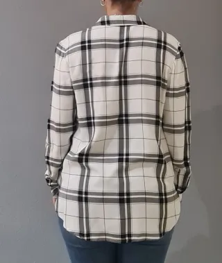 Camisa de manga larga a cuadros