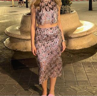 Vestido brillante oro y rosa