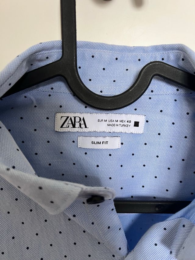 Camisa Zara azul topos - Talla M Slim Fit