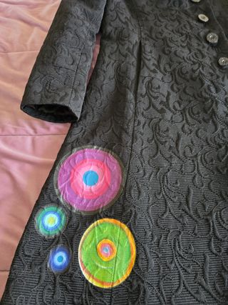 Abrigo Desigual Negro