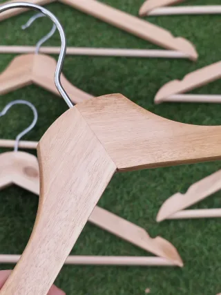 Perchas de madera (pack 14)