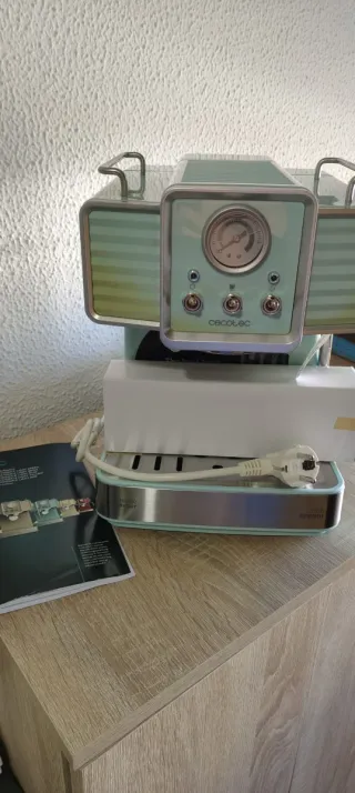 Cafetera Cecotec Nueva