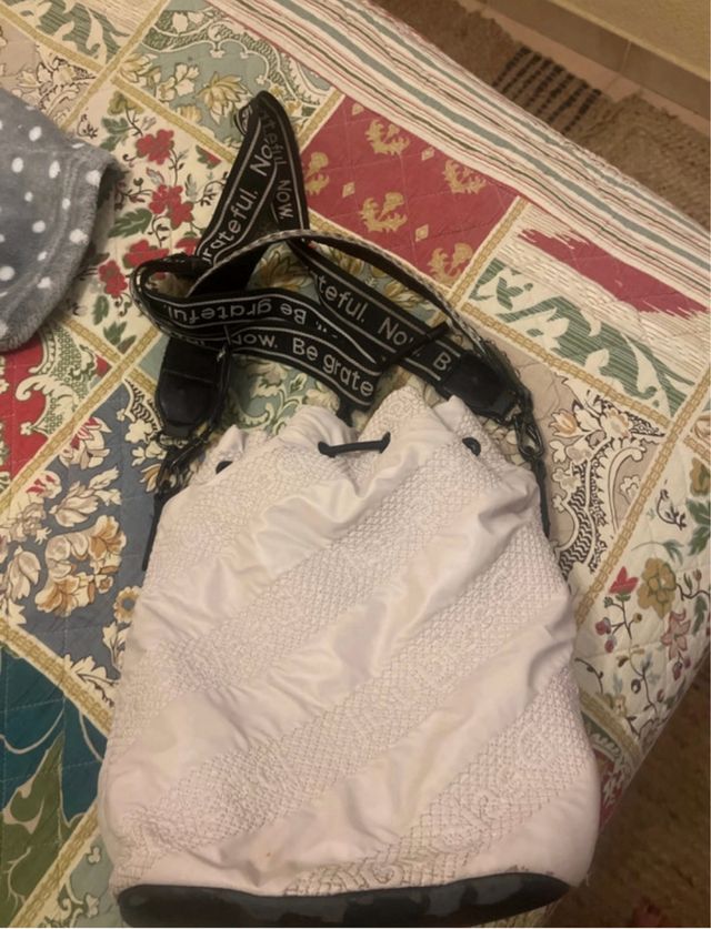 Bolso Desigual Beige y Blanco