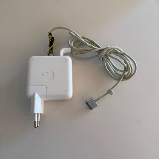 MacBook Air 13 i5 250GB Principios 2015