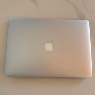 MacBook Air 13 i5 250GB Principios 2015
